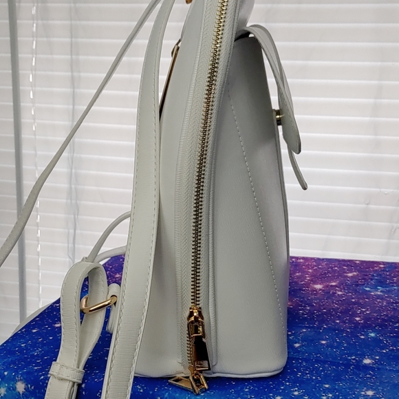 White Backpack Bag - Picture 2 of 6